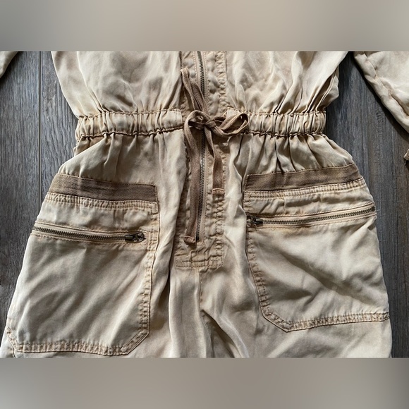 NWT Anthropologie | Zip-Up Long Sleeve Romper - Picture 3 of 6
